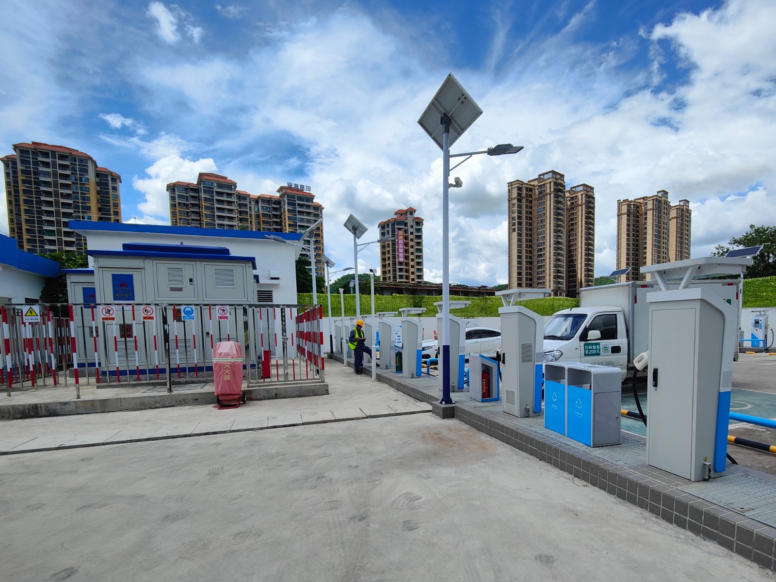 陽(yáng)江市市石油公司充電站.jpg